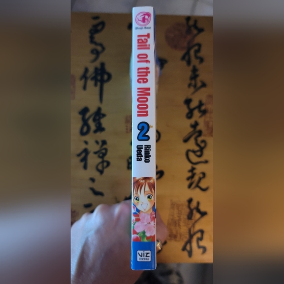 Tail of the Moon paperback Manga volume 2 book Rinko Ueda anime Graphic novel - Picture 3 of 3